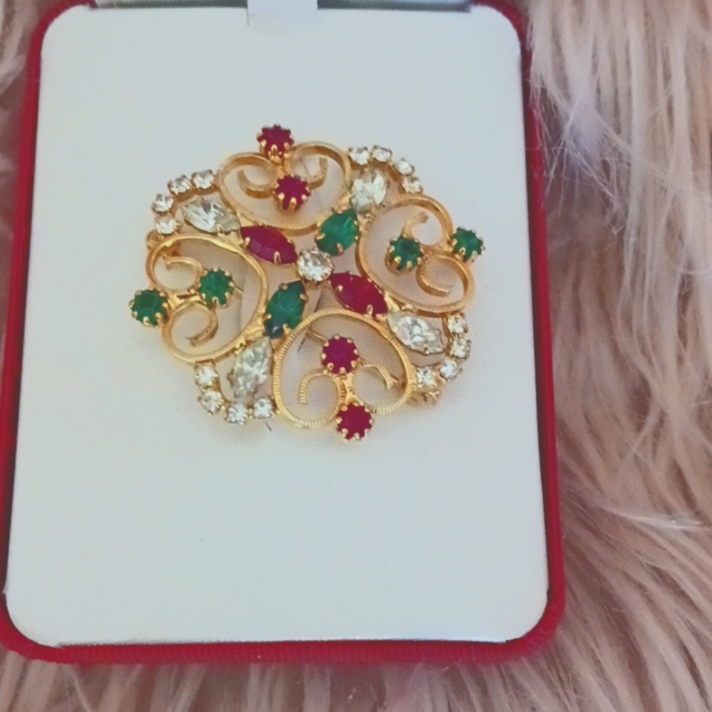 Pendent LORD & TAYLOR , NEW